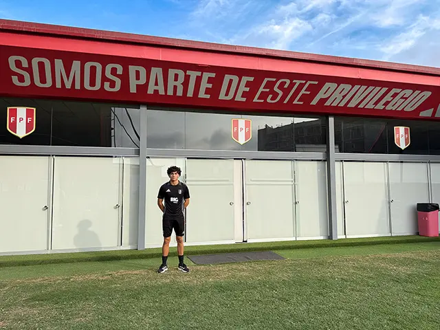 Jose Segura en su primera convocatoria con Perú, instalaciones de entrenamiento